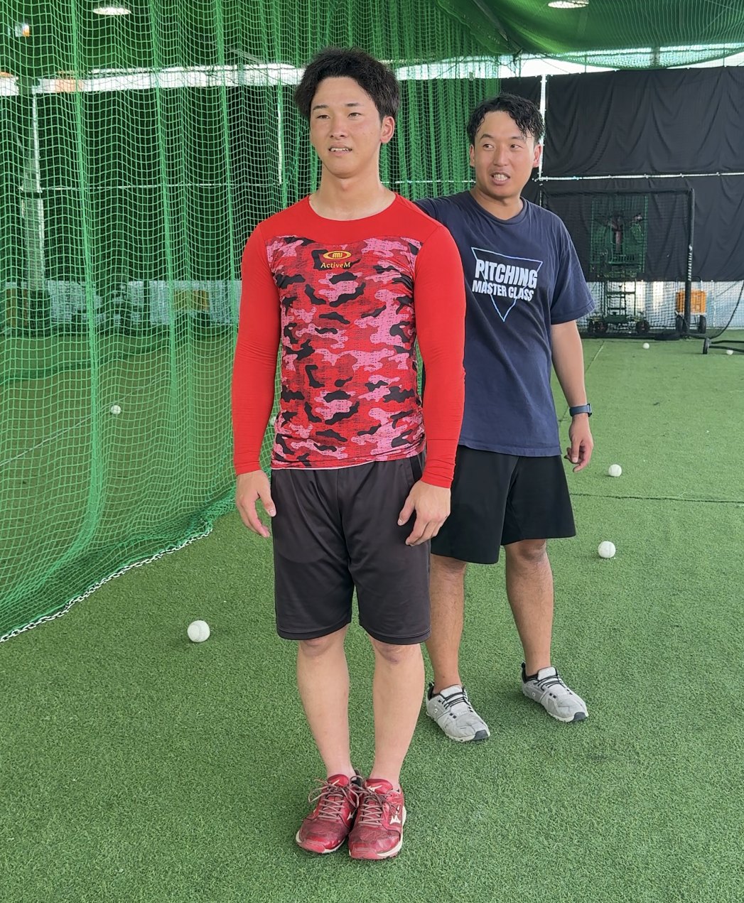 指導中の積山大輝